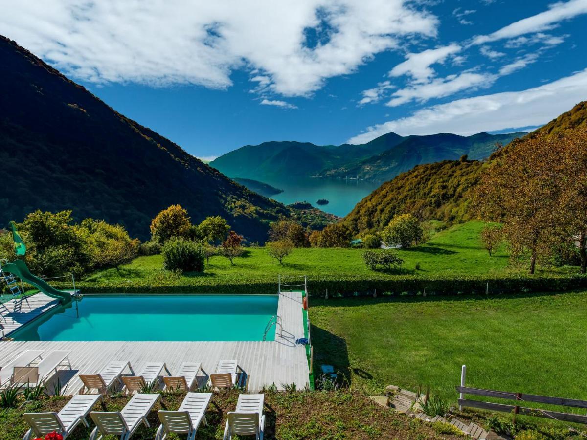 Cozy Chalet At Marone Lake Lombardy With Pool Exterior foto